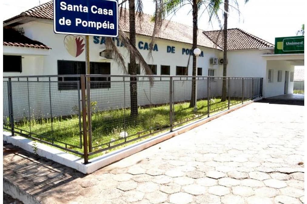 Prefeitura de Pompeia demite 120 funcionários da Santa Casa e propõe parcelamento de rescisões