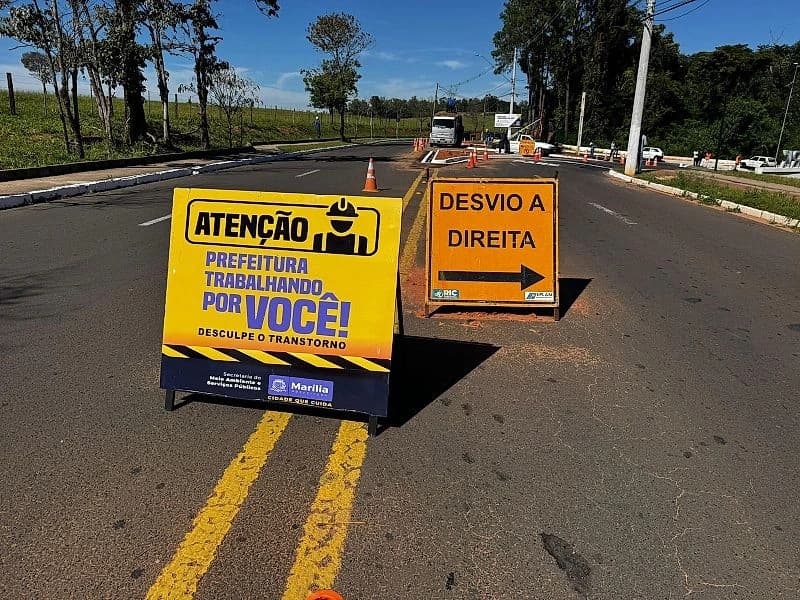 Prefeitura de Marília finaliza sinalização da nova rotatória na zona Leste