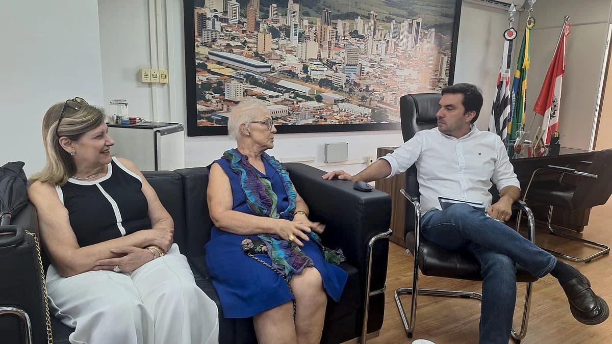 Associação AMAE celebra 35 anos e destaca 90 mil atendimentos, mas enfrenta queda de público pós‑Covid