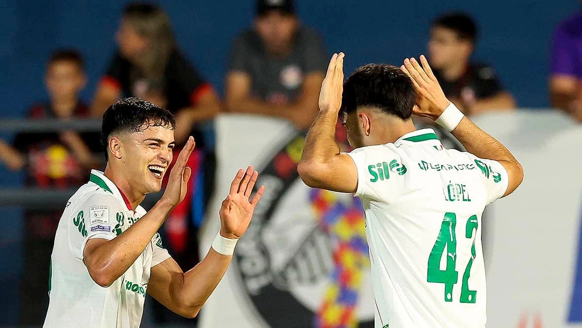 Palmeiras vence o Bragantino por 1 a 0 e se isola na liderança do Brasileirão