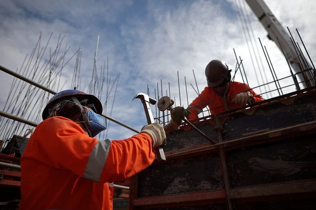 Governo de SP propõe salário mínimo estadual de R$ 1.874 em 2026, quase 50% de aumento
