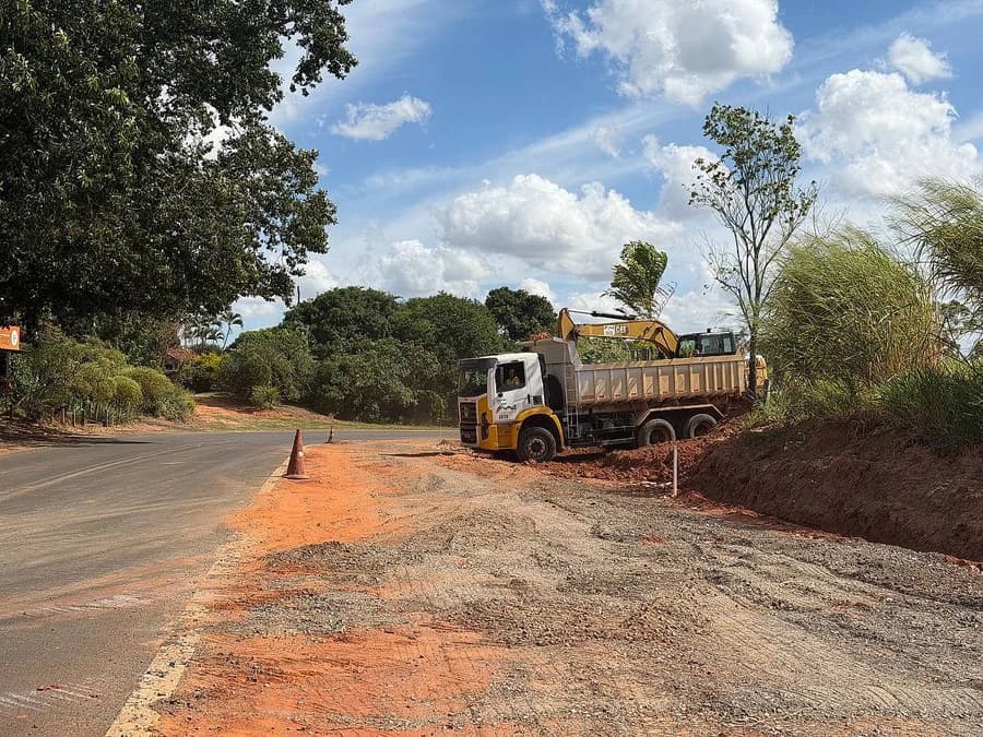 Prefeitura de Marília avança em obra da ciclovia na Estrada Danilo Gonzales