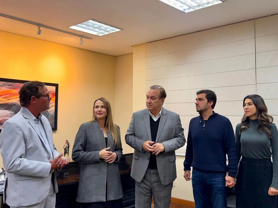 Prefeito de Marília garante continuidade da neurocirurgia do SUS na Santa Casa