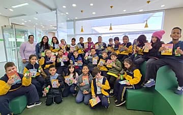 Prefeitura de Pompeia promove educação financeira nas escolas com parceria da Sicredi
